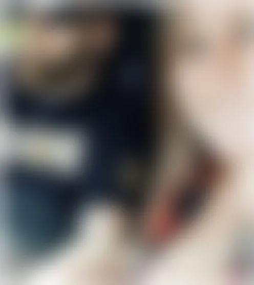 E***Y