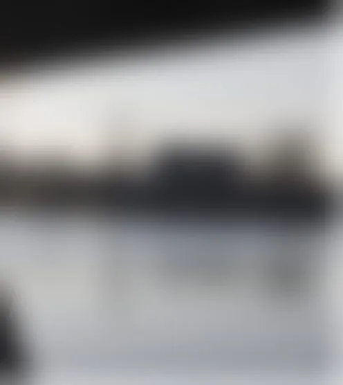 M**O