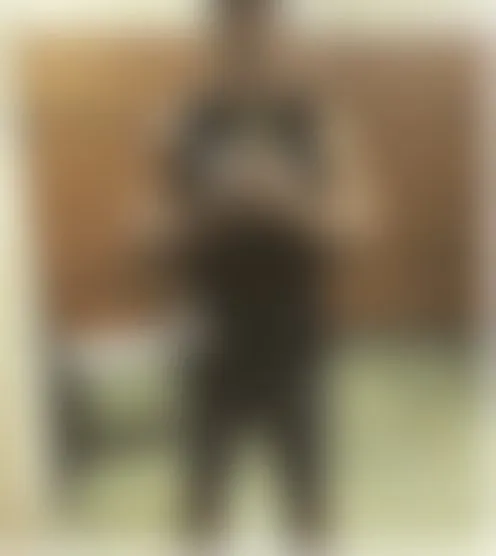 P***********3