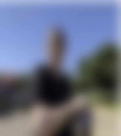 P********8