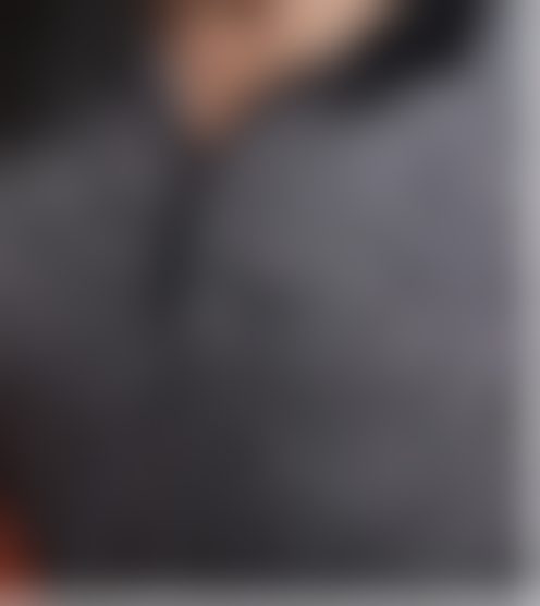 y******4