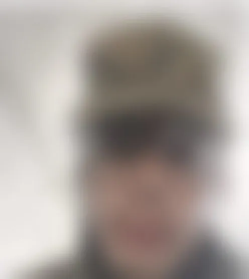 m********3