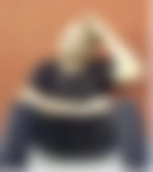 m*********2