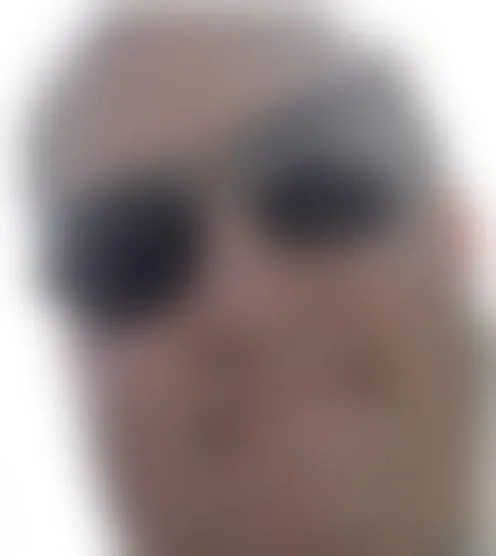 R**********9