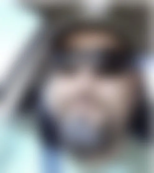 j********0