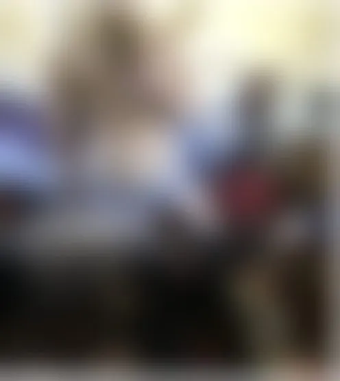 L****9