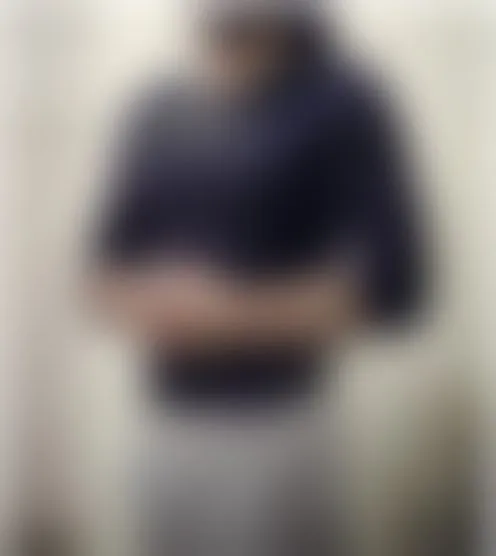 R******3