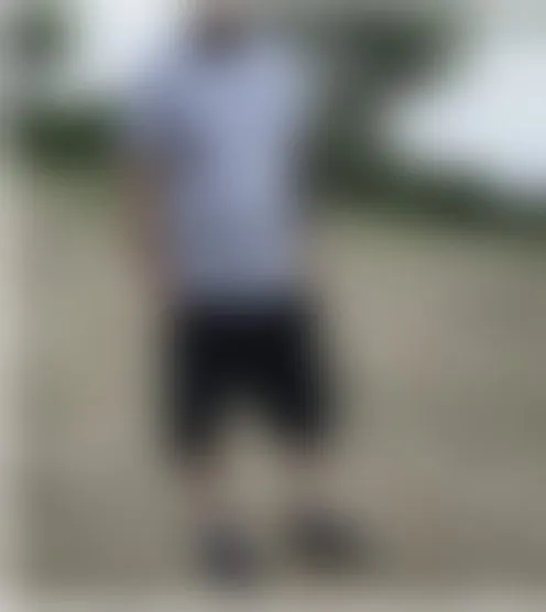 b*****3