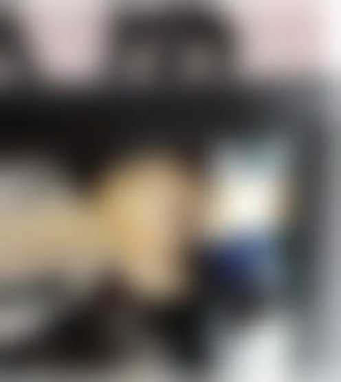 F********5