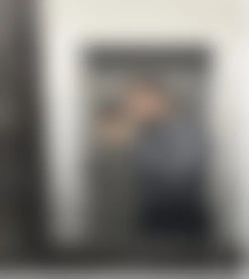 B****J