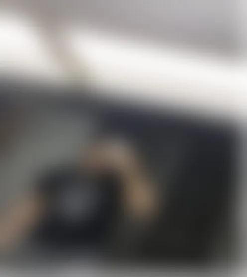 b**********1