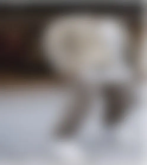 M**********0