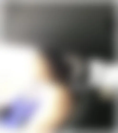 n********8