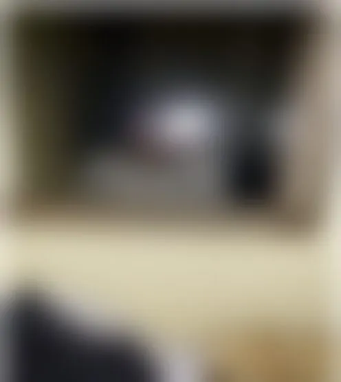 M******z
