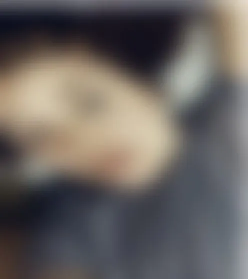 S*****4