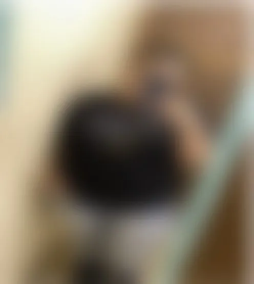 Y*********2