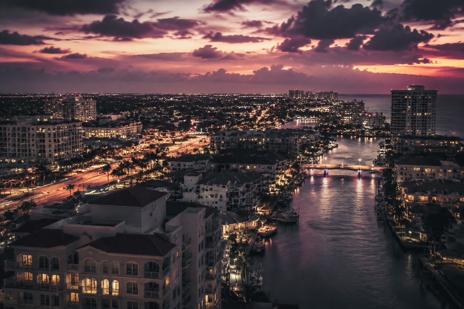 Boynton Beach, Florida Night Scene — 3Cupid Cuckold Dating in Boynton Beach, Florida