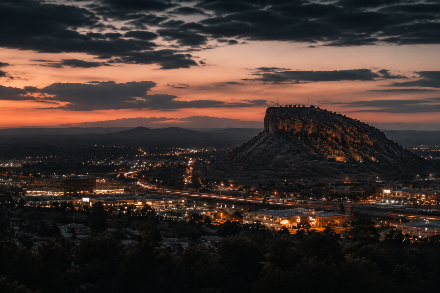Castle Rock, Colorado Night Scene — 3Cupid Cuckold Dating in Castle Rock, Colorado