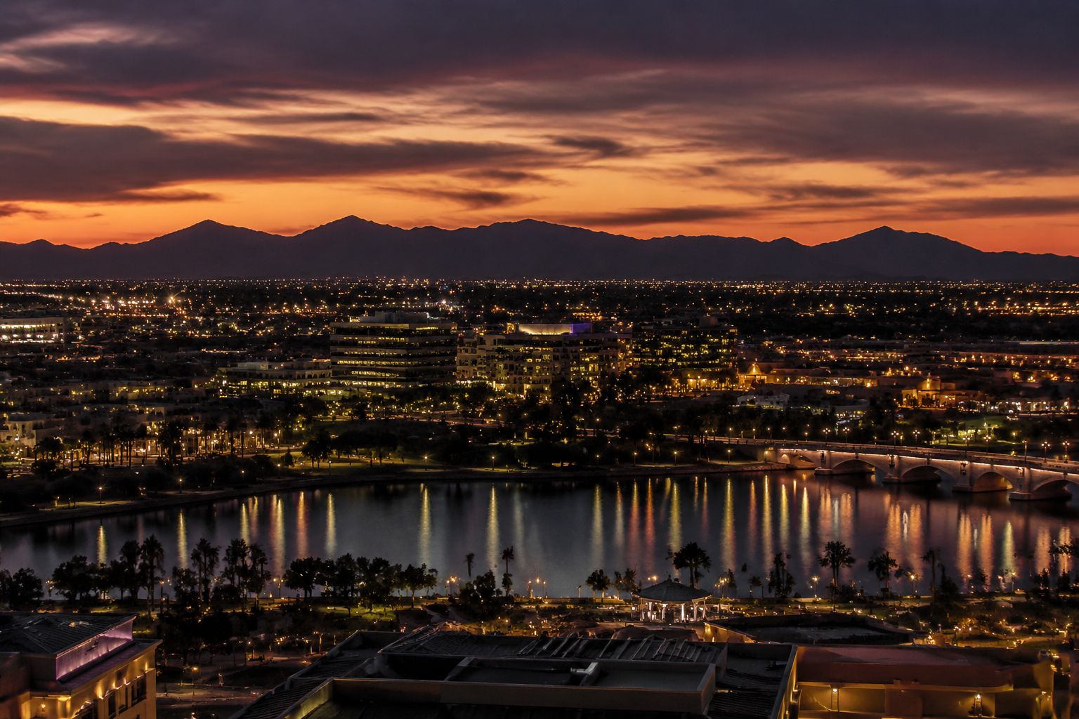 Chandler, Arizona Night Scene — 3Cupid Cuckold Dating in Chandler, Arizona
