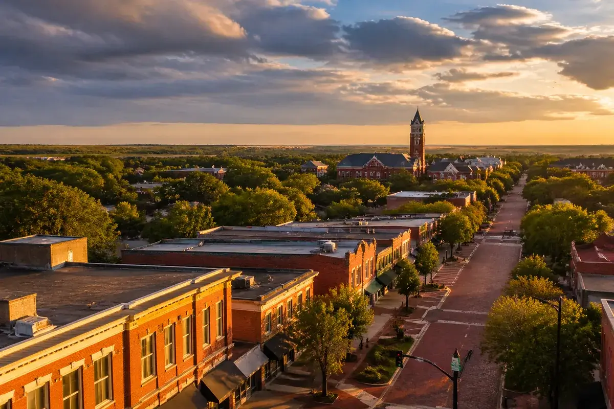 Edmond-02-cityscape in Edmond, Oklahoma