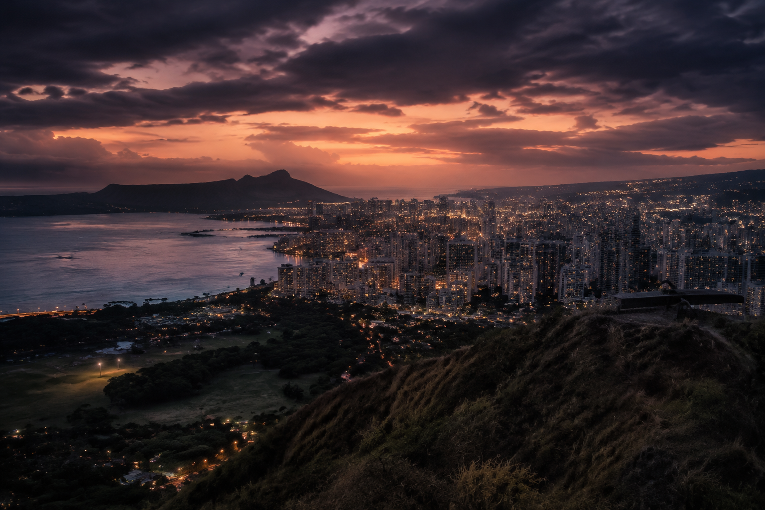 Honolulu, Hawaii Night Scene — 3Cupid Cuckold Dating in Honolulu, Hawaii