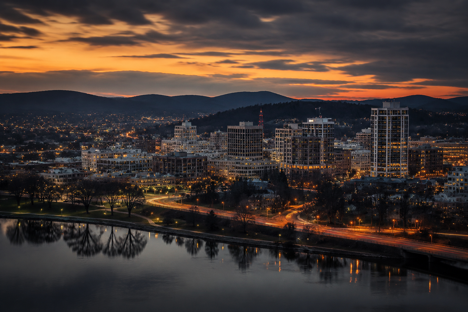 Huntsville, Alabama Night Scene — 3Cupid Cuckold Dating in Huntsville, Alabama