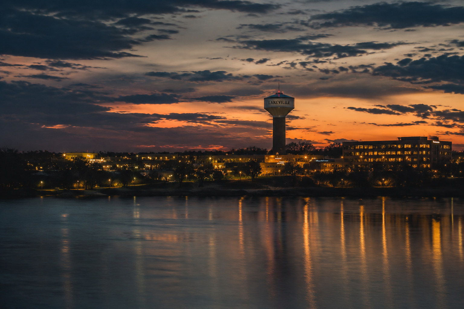 Lakeville, Minnesota Night Scene — 3Cupid Cuckold Dating in Lakeville, Minnesota