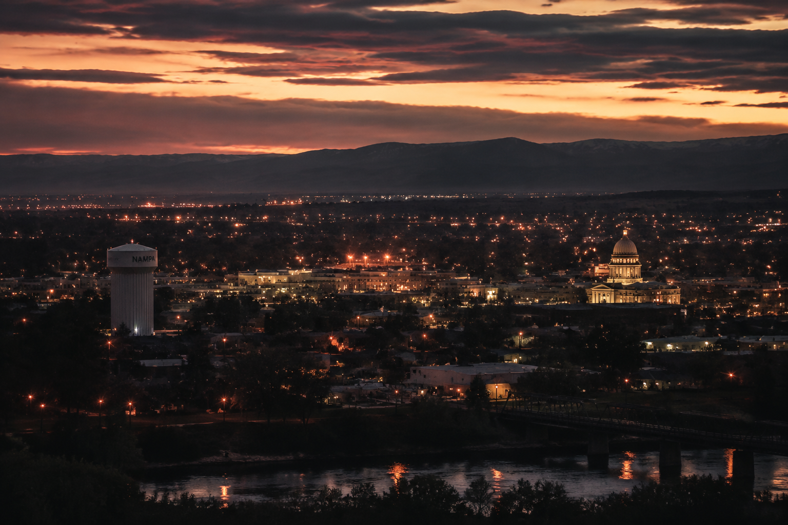 Nampa, Idaho Night Scene — 3Cupid Cuckold Dating in Nampa, Idaho