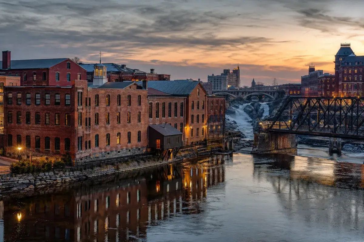 Pawtucket-02-cityscape in Pawtucket, Rhode Island