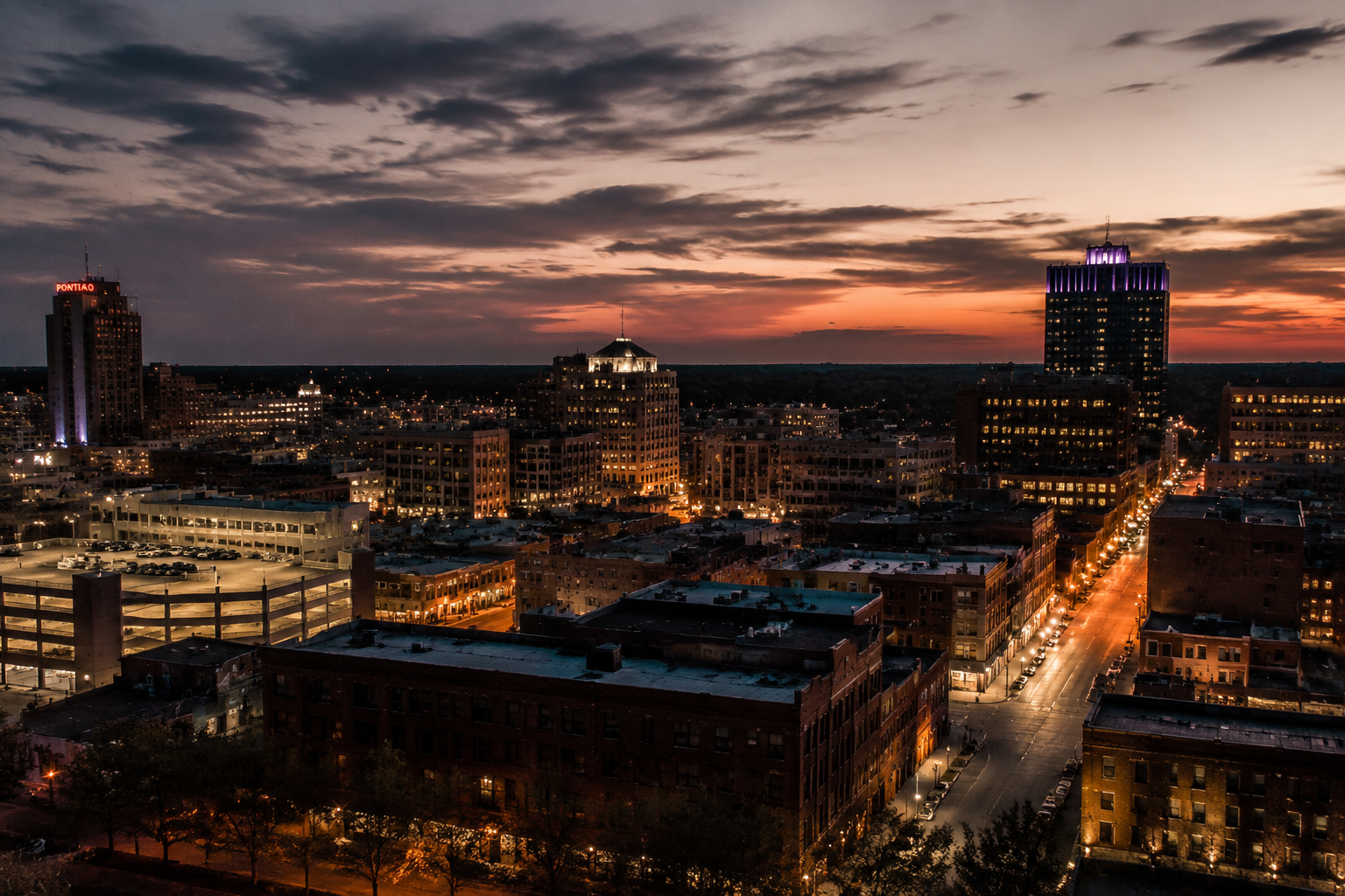 Pontiac, Michigan Night Scene — 3Cupid Cuckold Dating in Pontiac, Michigan