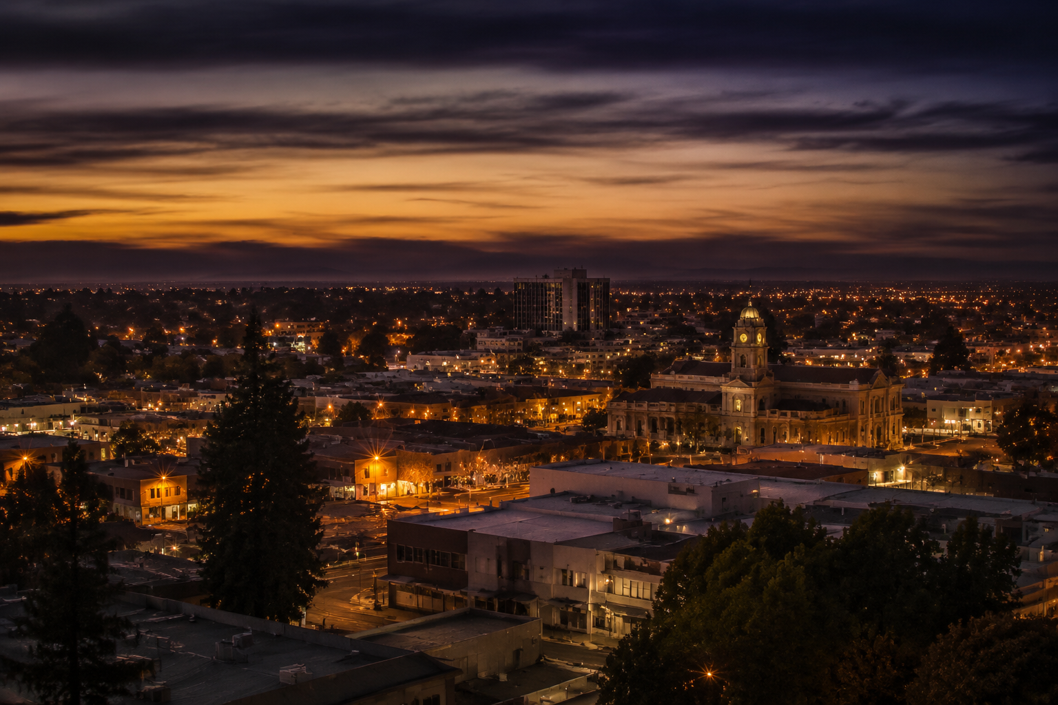 Visalia, California Night Scene — 3Cupid Cuckold Dating in Visalia, California